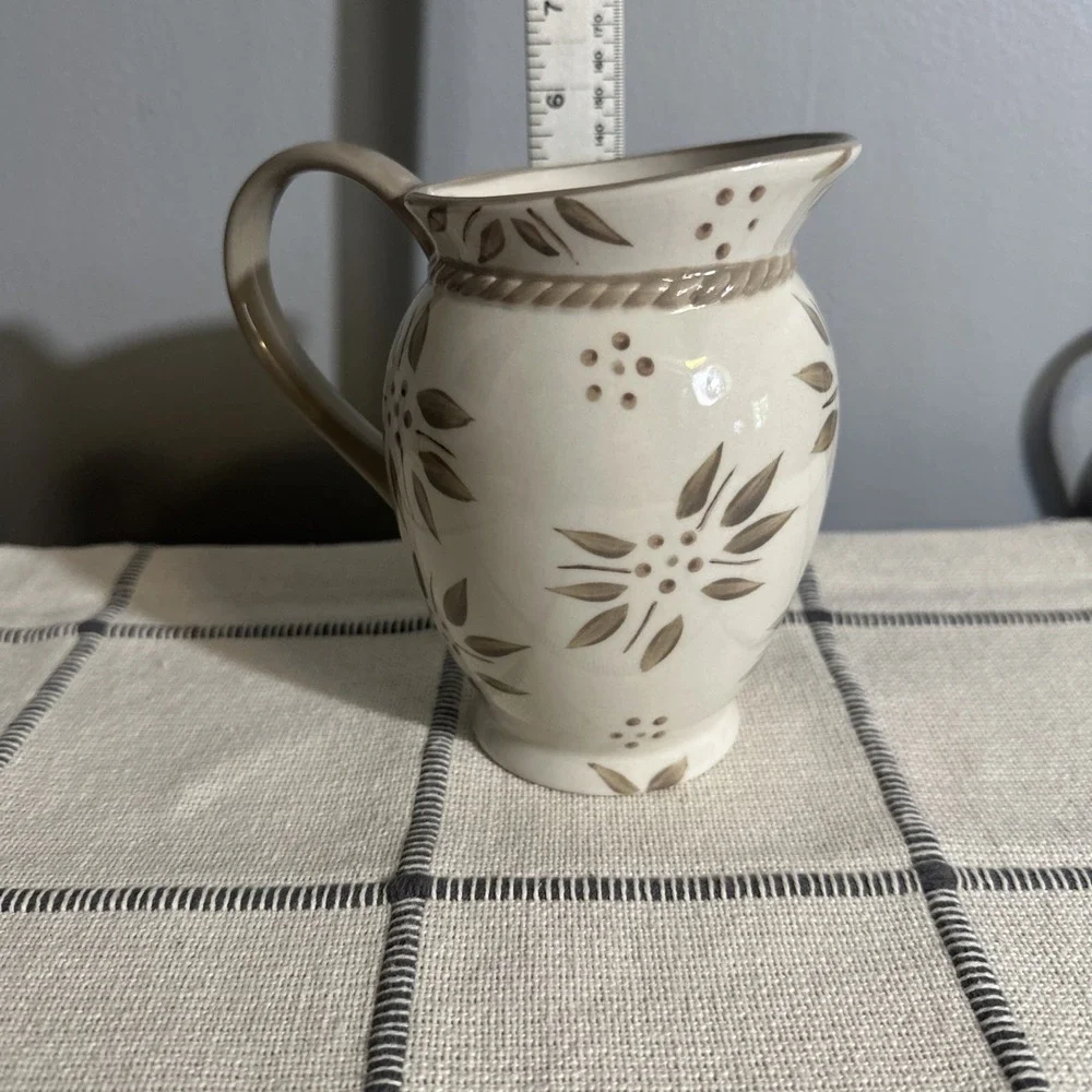 temp-tations Old World 20oz Pitcher Tan‎ Beige Brown Rustic Country Farmhouse